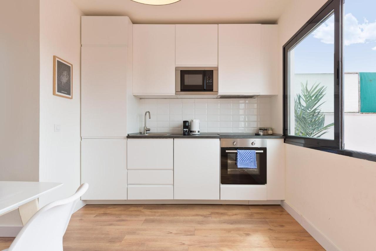 Urban Chill Apartments By Olala Homes Оспиталет де Лобрегат Екстериор снимка