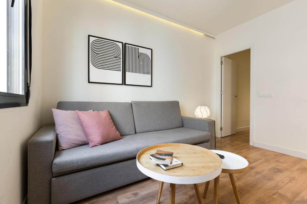 Urban Chill Apartments By Olala Homes Оспиталет де Лобрегат Екстериор снимка