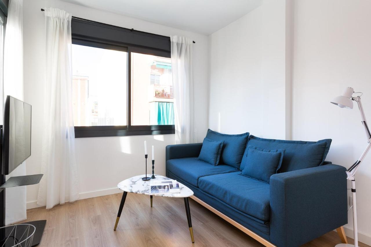 Urban Chill Apartments By Olala Homes Оспиталет де Лобрегат Екстериор снимка